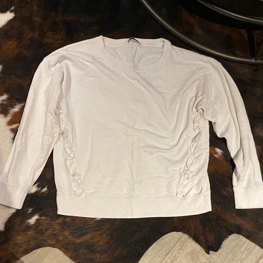 Abercrombie & Fitch Cream Sweatshirt with Ruffle Accents